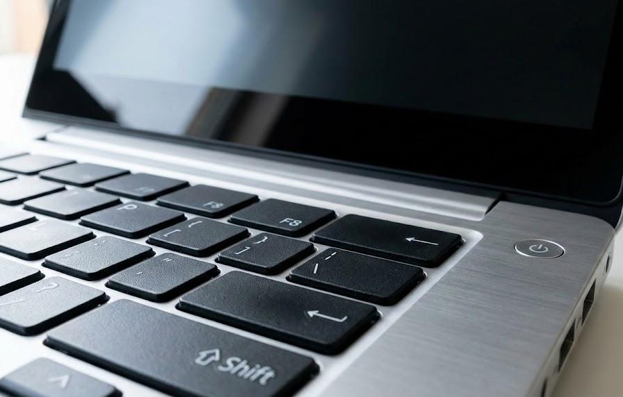 設定画面や通常の手段でセーフモードに入れない時の対処法