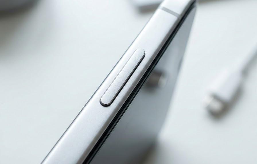 電源ボタンが反応しない時にまず試すべき緊急対処法