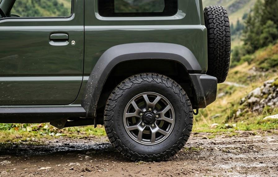 純正タイヤから交換することで得られる劇的な変化とメリット